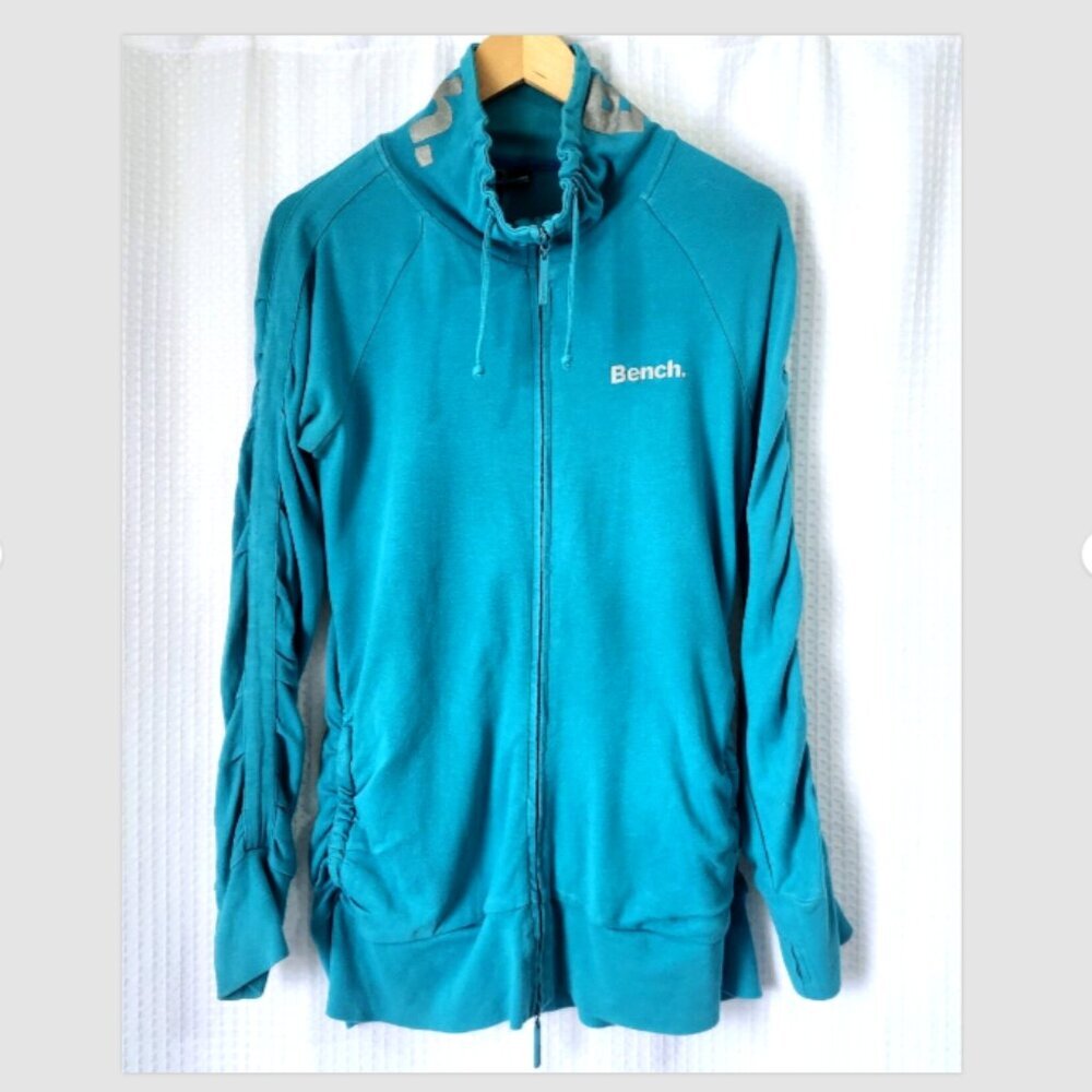 Bench Womenโs Large Blue Zip Up Jacket 100% Cotton Mock Neck Thumb Holes